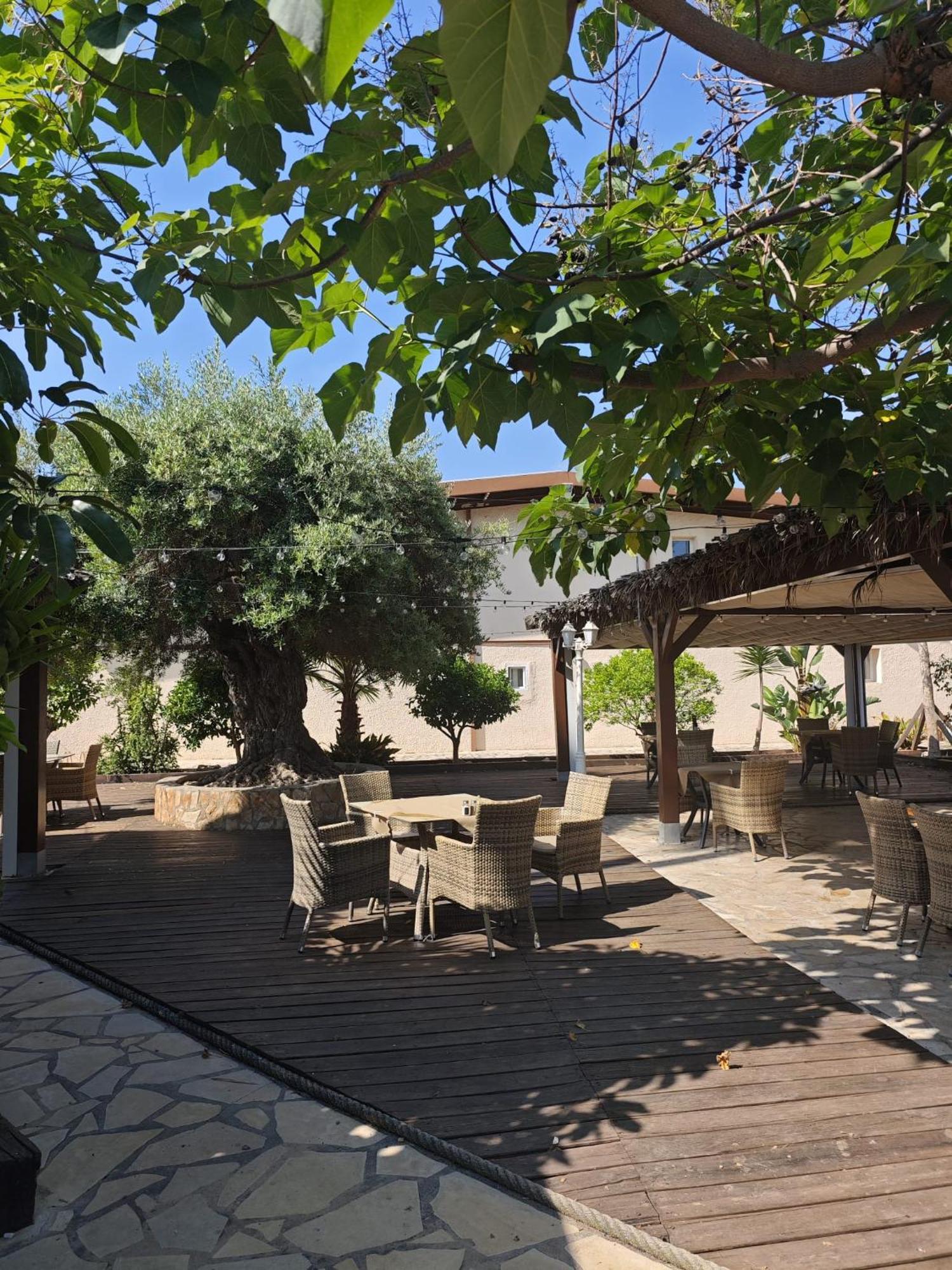 Alojamiento Cafe Soles Denia Eksteriør bilde
